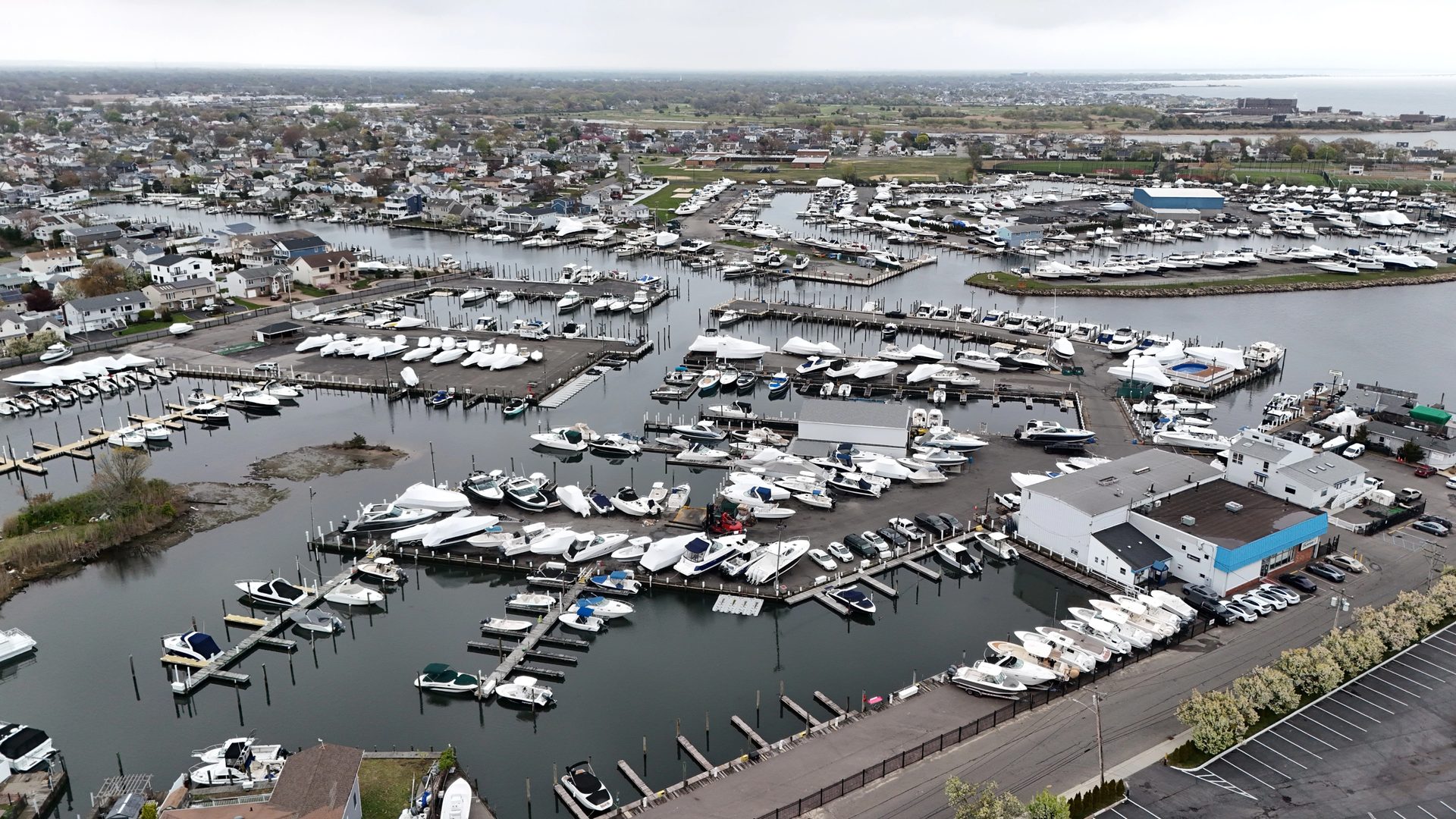 Aerial view of Surfside 3 Marina